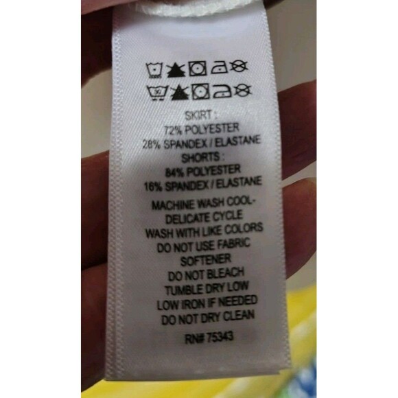 Tommy Bahama Active Skort White Size L Pleaded Back Sm Pocket - Picture 6 of 6